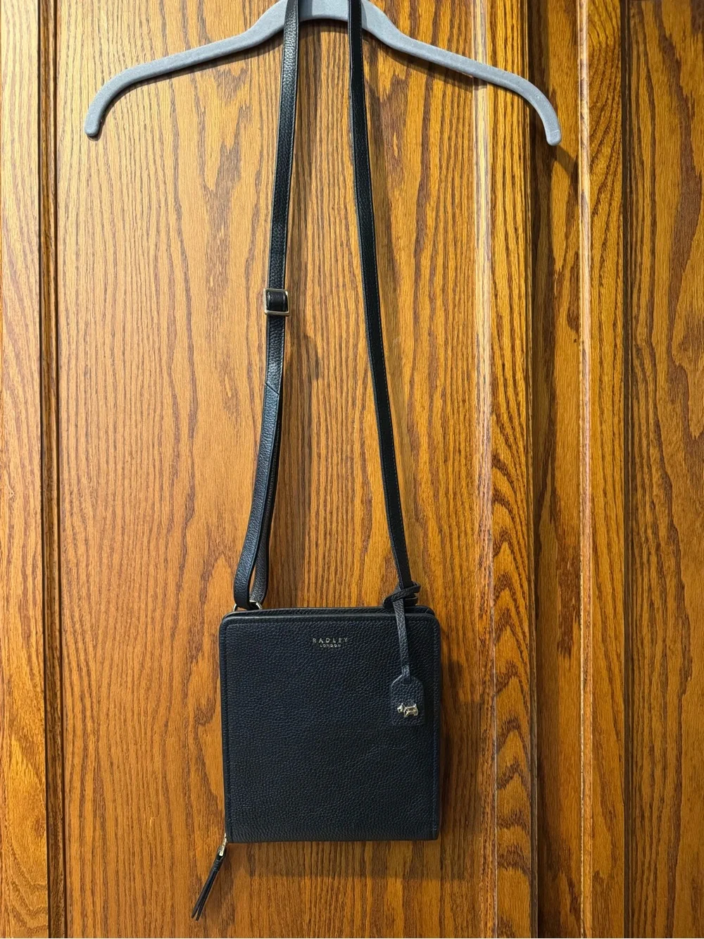 NWT/DUST BAG Radley London Summer Street Zip-Around Crossbody Bag in Black